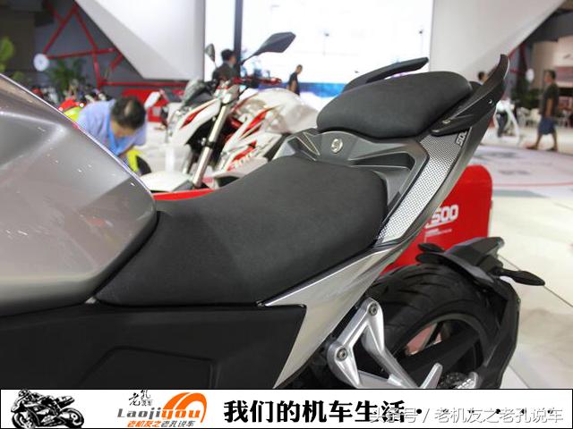 春风400nk发动机,春风400nk隆鑫500r对比