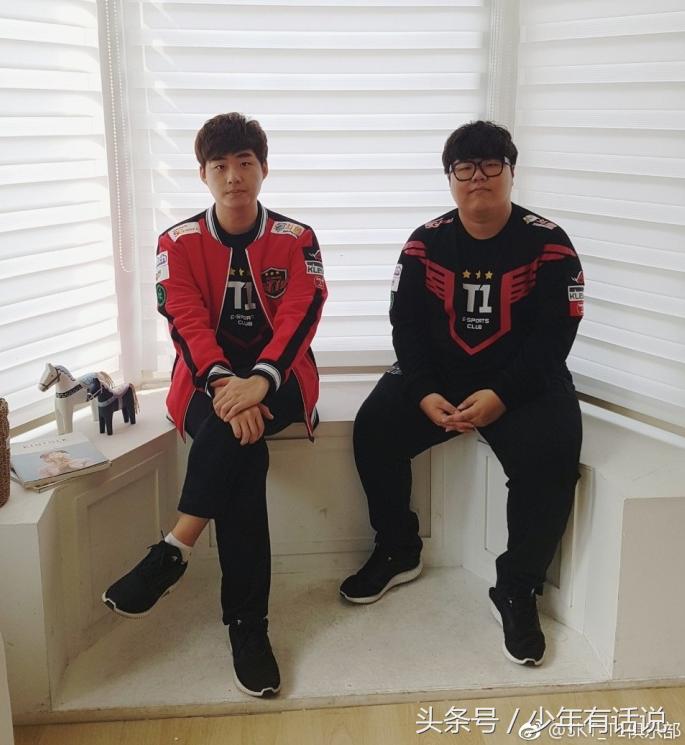 skt新赛季衣服,skt各赛季队服