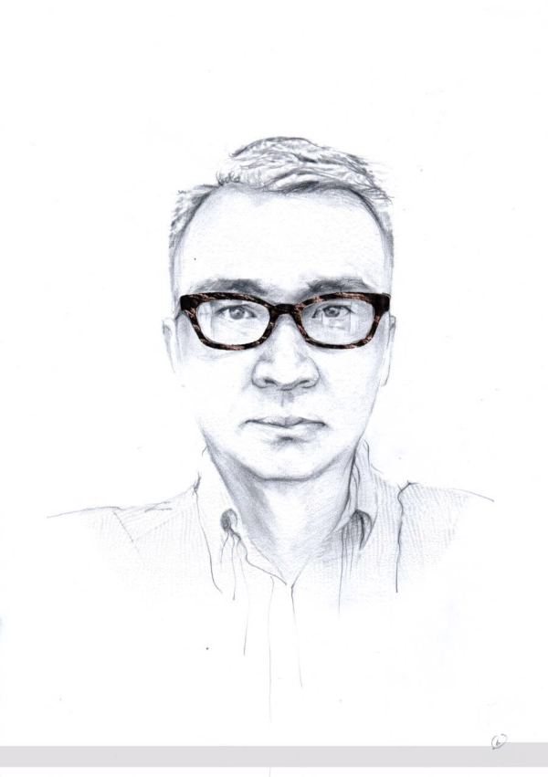 来自专业眼镜设计师的指导,高品质眼镜可以提升你的高颜值