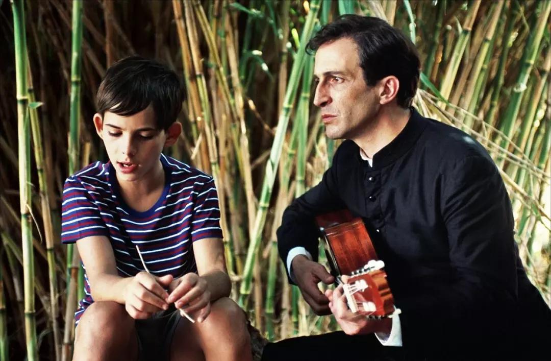 西班牙高分电影解说,西班牙电影看不见的客人