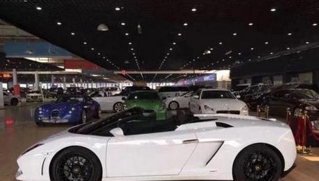 黄晓明送baby的兰博基尼什么车,黄晓明有什么名车