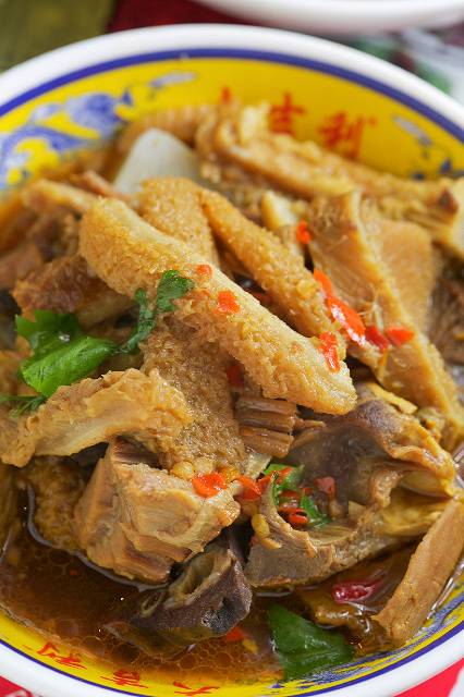 珠三角人气NO.1的地道广东小吃“嫩牛什”开进和平大悦城、伊势丹