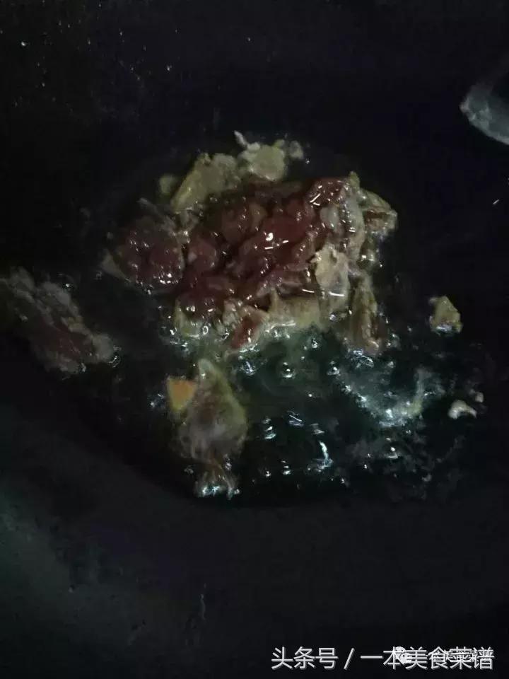 苦瓜炒肉要怎样炒苦瓜才不苦,苦瓜炒肉怎样炒苦瓜不苦