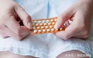 紧急避孕药的副作用多久恢复原状,吃什么能减轻紧急避孕药的副作用