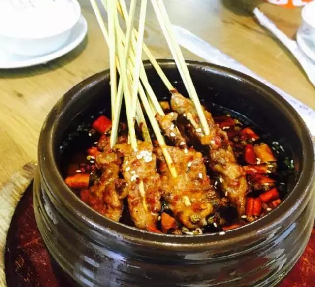 WOW!在贴秋膘的季节,武汉新晋五家美食店,你去吃过吗?