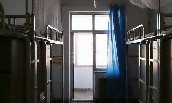 天津高校宿舍简陋度一览!你住过比这更差的宿舍吗?