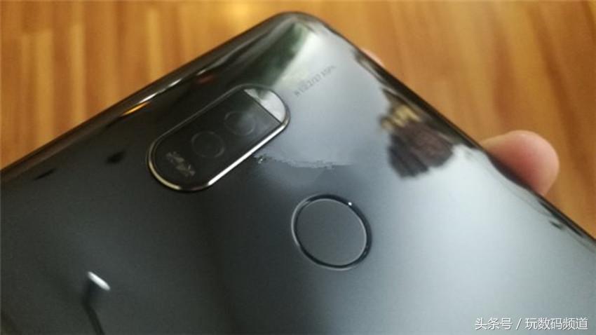 老罗坚果pro发布现场,老罗坚果pro发布完整版