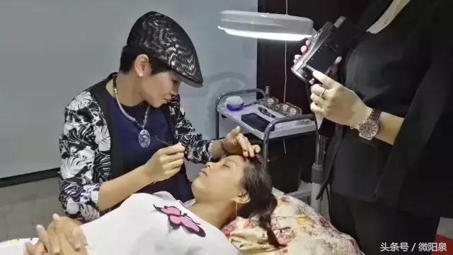 九洲纹饰教育传播机构携阳泉成远化妆美甲纹绣学校开课啦