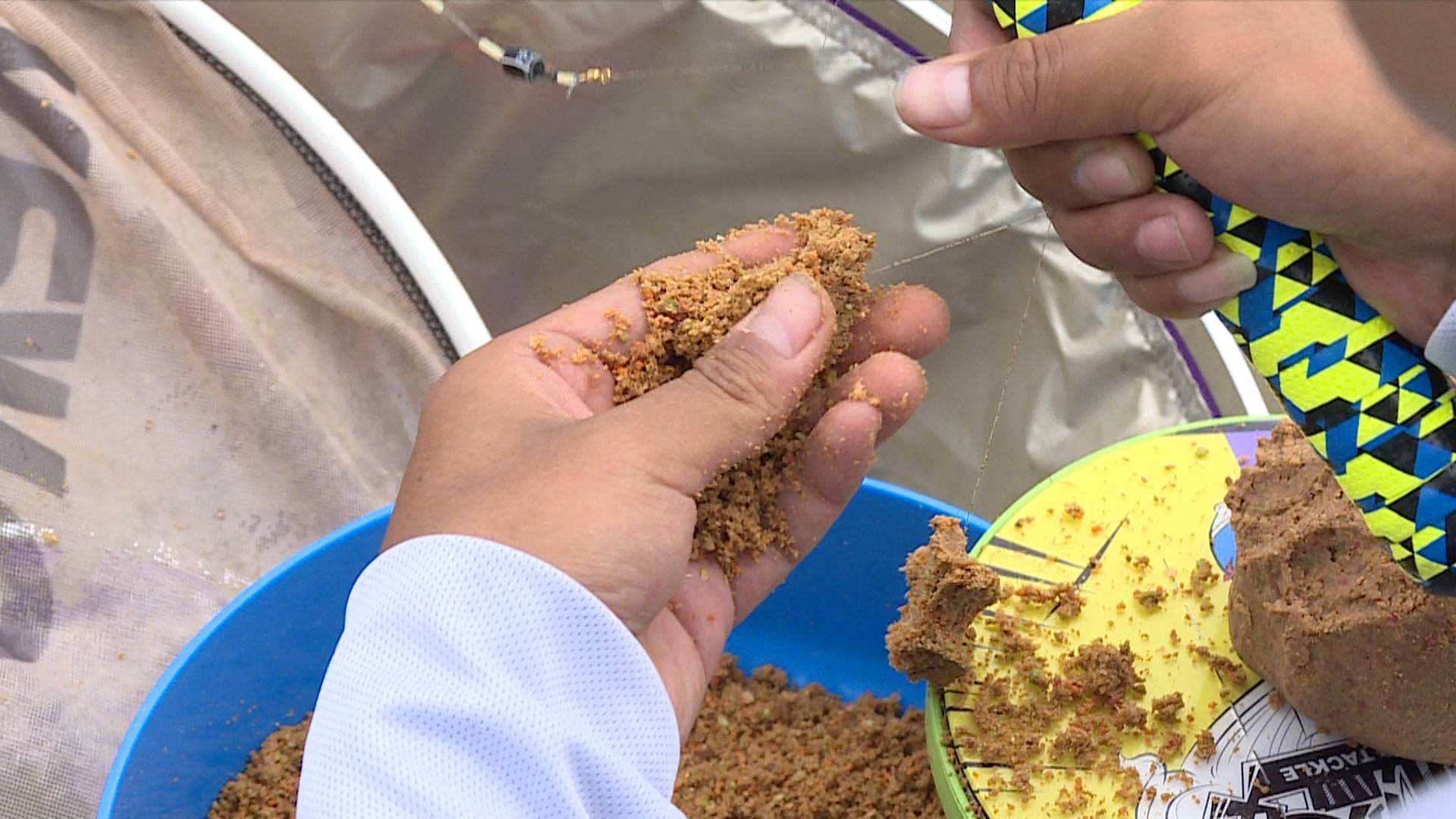 钓二水鱼的饵料状态,钓二胡子鱼用什么饵最好