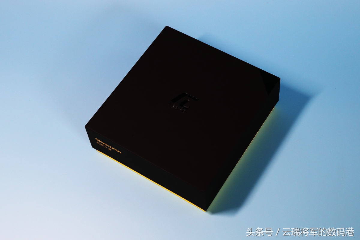 创维盒子开箱,创维旗舰盒子评测