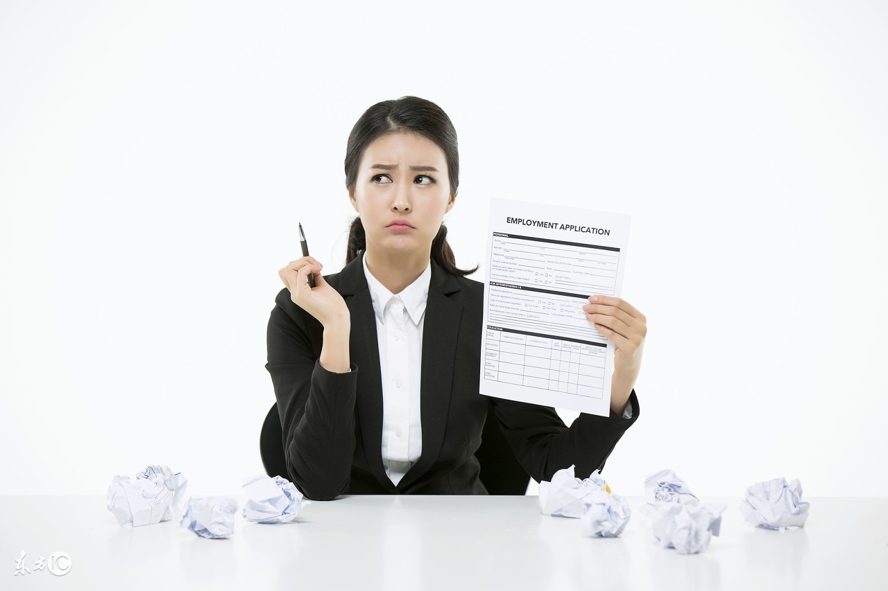 银行报考自荐信,银行跳槽自荐信