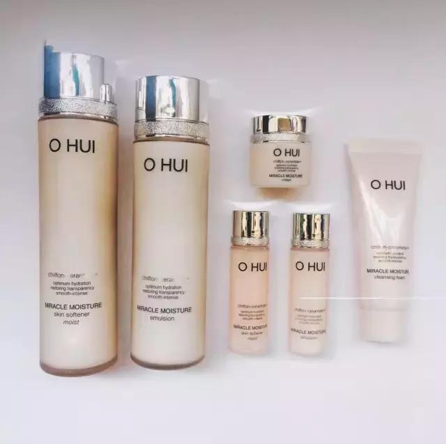 30岁以后用的国产护肤套装,25岁用什么护肤套装比较好