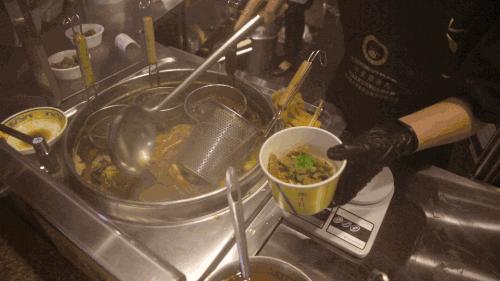 珠三角人气NO.1的地道广东小吃“嫩牛什”开进和平大悦城、伊势丹