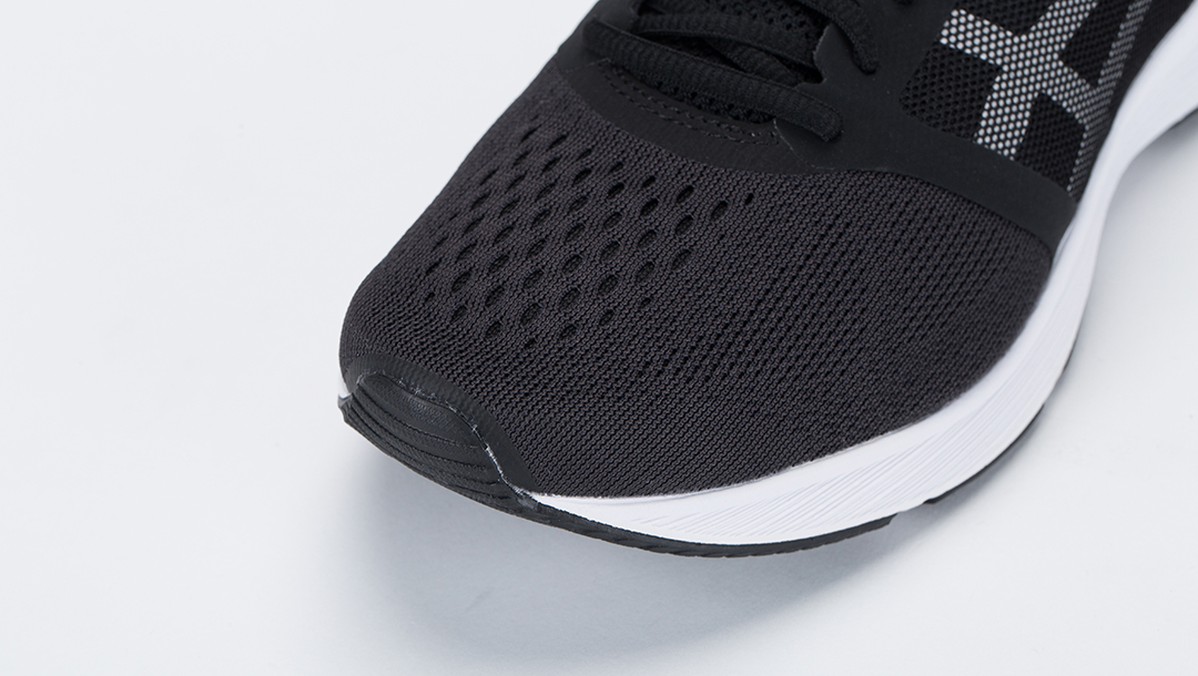 没有Gel缓震胶还是ASICS跑鞋吗?RoadHawkFF跑鞋才是ASICS的未来