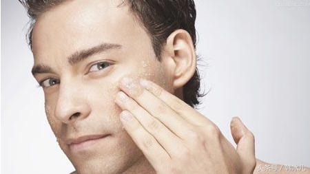 改善毛孔粗大去油提亮,毛孔粗大如何改善男士学生党