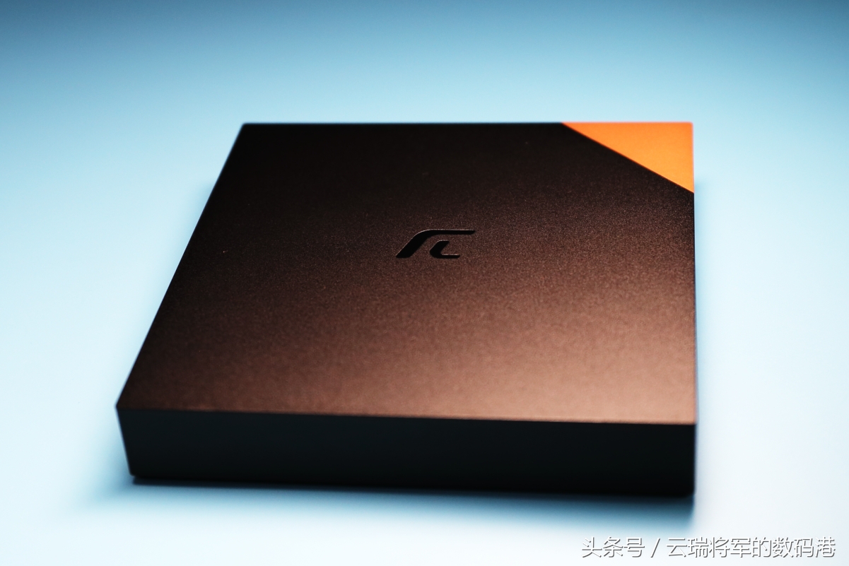 创维盒子开箱,创维旗舰盒子评测