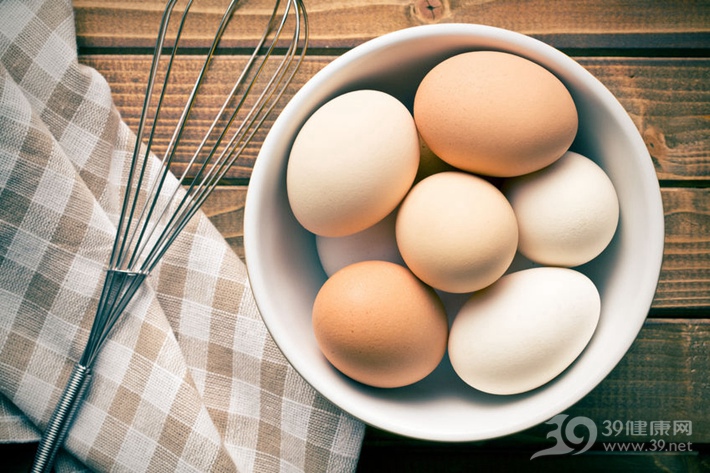 收鸡蛋的小妙招,挑鸡蛋记住这3步不怕踩雷