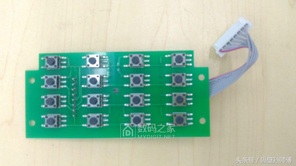 插卡考勤机拆解,无聊拆机视频