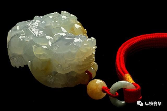 歪头翡翠貔貅招横财,正脸翡翠貔貅守正财,还有最后一点不能忽略