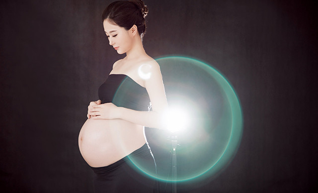 怀孕妈妈咳嗽胎宝宝会有什么反应,怀孕了孕妇咳嗽吃啥药