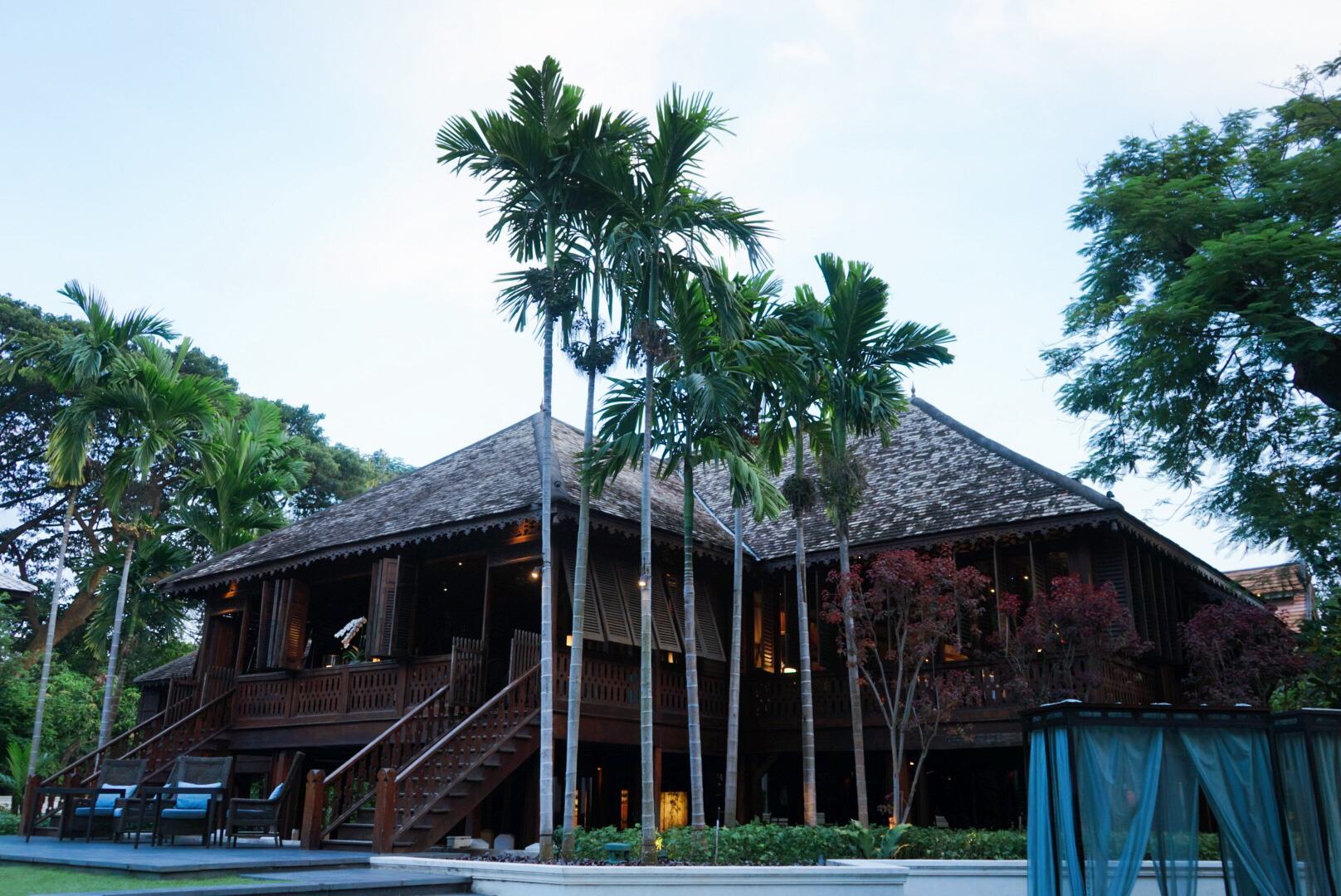 住进这家清迈的轻奢酒店,才知道,原来泰国旅行可以哪都不用去