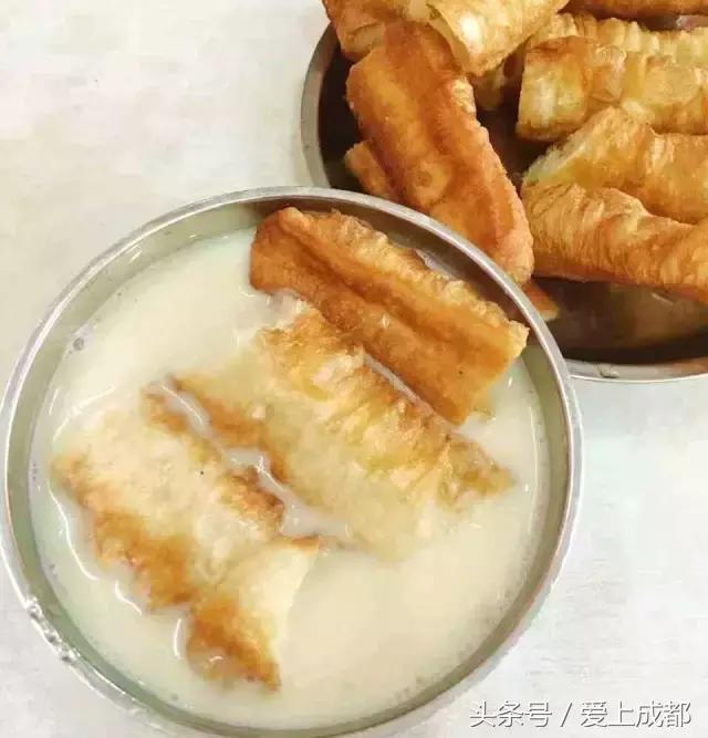 在宜宾,如果我们吃过这100样东西就结婚吧!