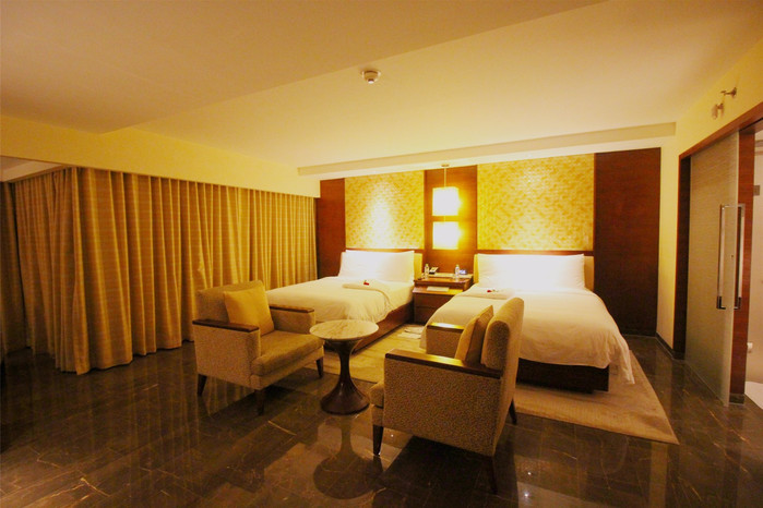 带着寻宝记游遍祖国大好河山,带着挖机去海边度假