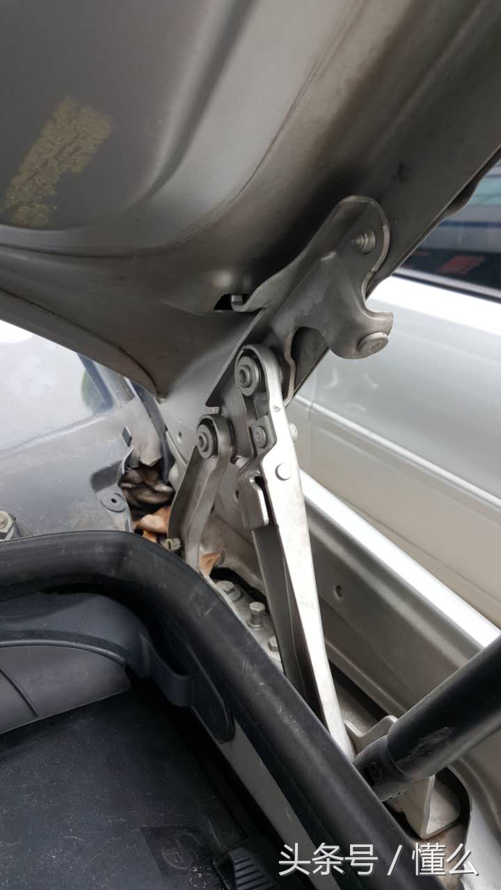 02款四眼奔驰w211入手要注意什么,2007年四眼奔驰w211值得买吗