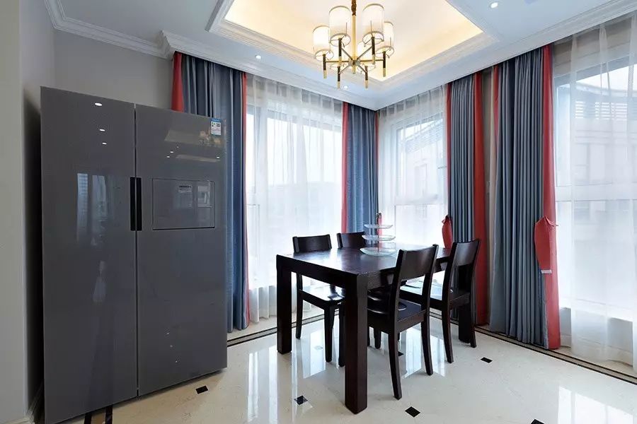 318平顶层复式装修,180平复式极简装修