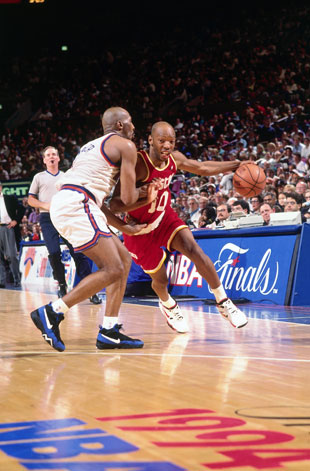 总决赛大梦对尤因经典镜头,尤因vs大梦完整版