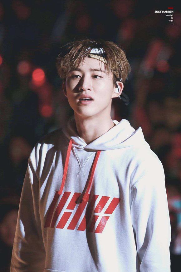 男团五代比较帅的成员,盘点男团里的人气成员