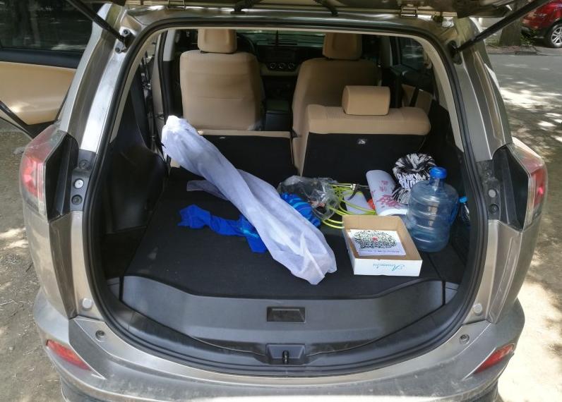 丰田rav4荣放15款优缺点,rav4荣放一箱油实测