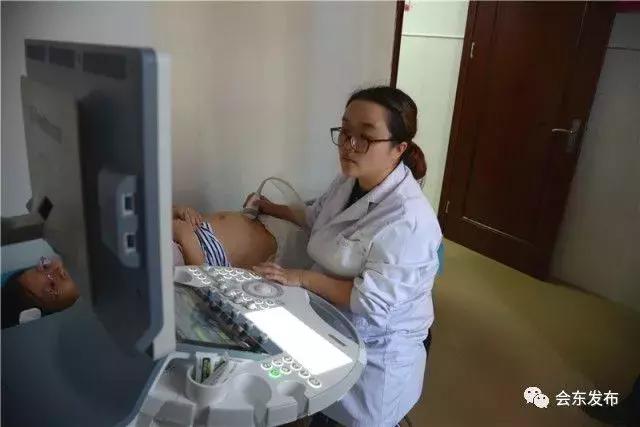 为孕妈排忧解难,现代妇婴医院四维彩超