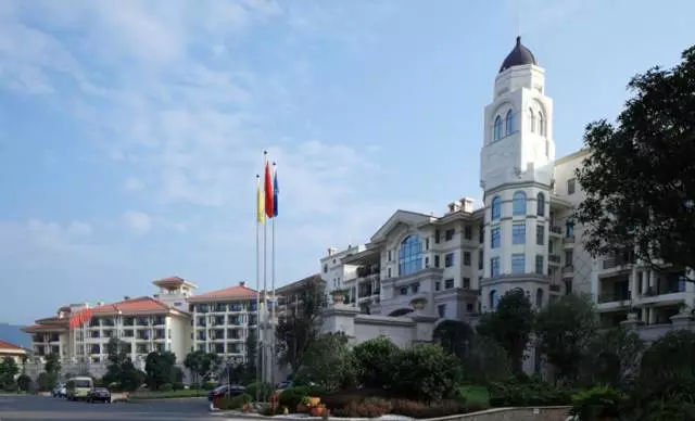 鍥藉簡鍗佸ぇ涓嶆暍鍘荤殑鏅偣,鍥藉簡鏃呮父灏忎紬鍩庡競