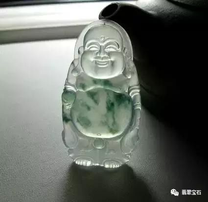 本命佛怎么戴,本命佛的戴法如何正确佩戴本命佛