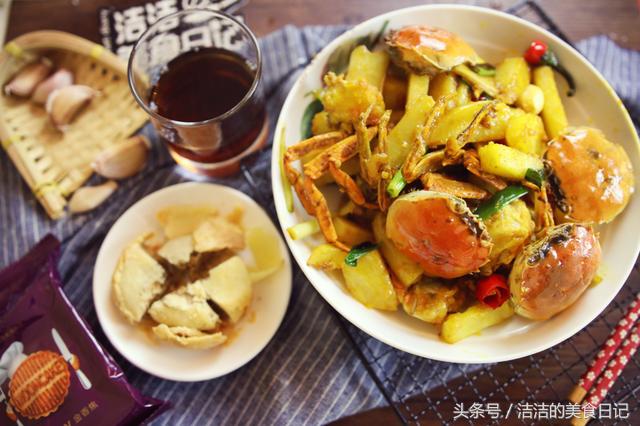 大闸蟹蟹黄特别多好吃,怎么油爆大闸蟹