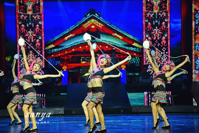 天堂很远中国很近,天堂很远扎西尼玛