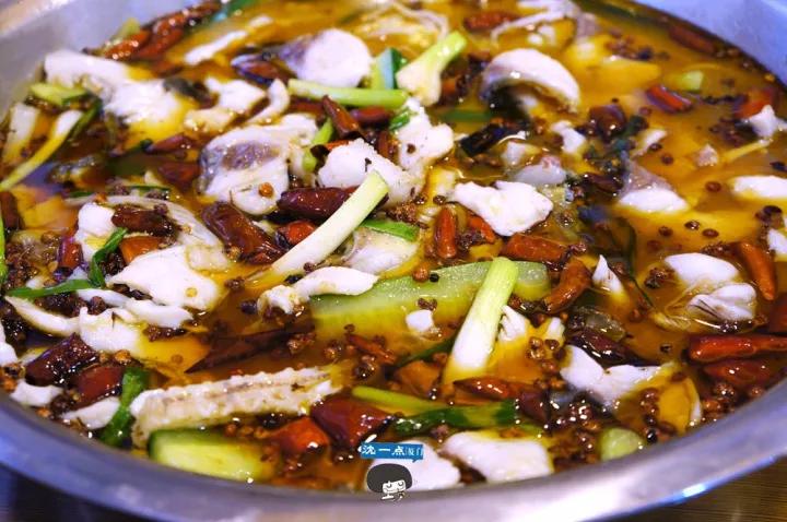 写完影评写食评，厦门吃货出走十年归来仍是少年！