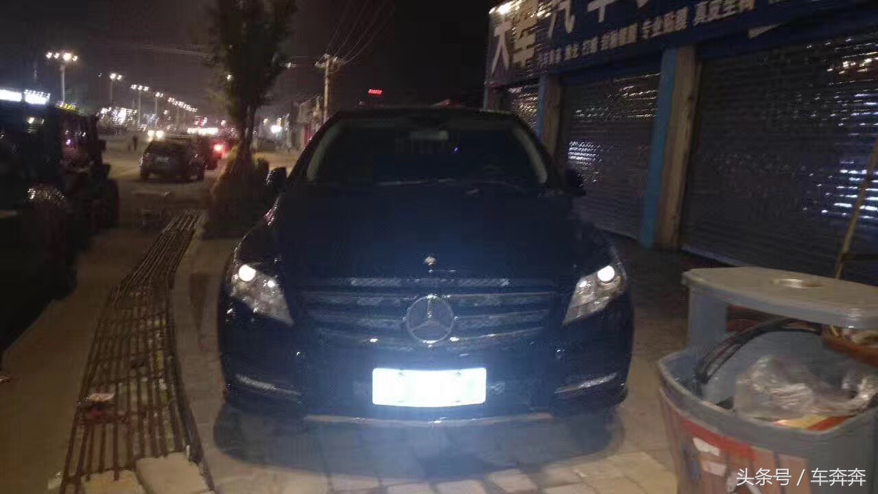 奔驰r300怎么变成7座,奔驰r320怎么变7座