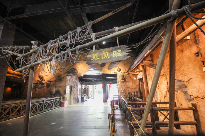 带着寻宝记游遍祖国大好河山,带着挖机去海边度假