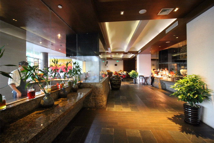 带着寻宝记游遍祖国大好河山,带着挖机去海边度假