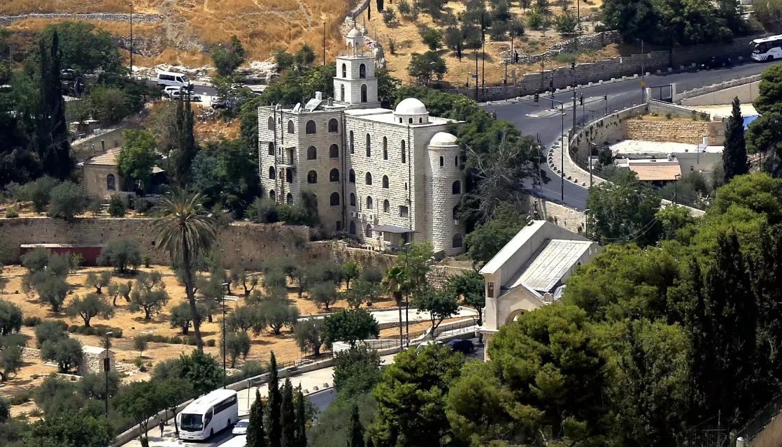 耶稣被钉死在十字架后来在哪里,耶稣被钉在十字架上之后的故事