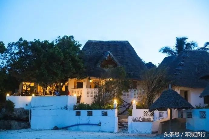 如何征战朋友圈？这个超洗眼睛的地方可落地签一周预算5K+