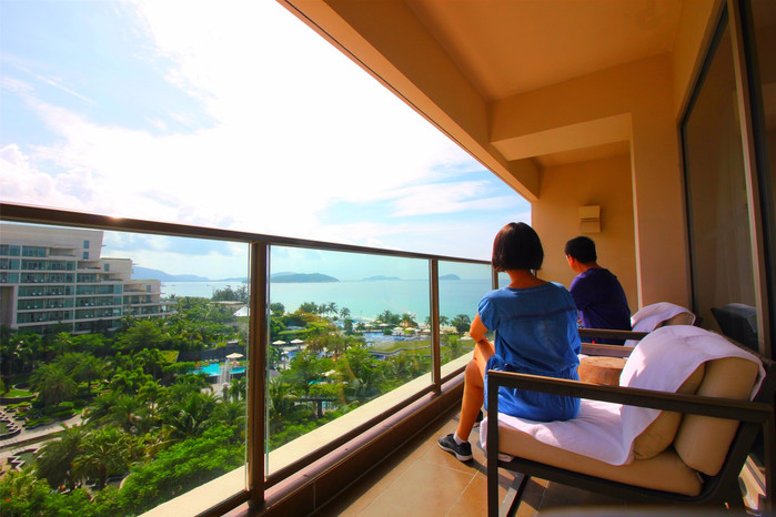 带着寻宝记游遍祖国大好河山,带着挖机去海边度假