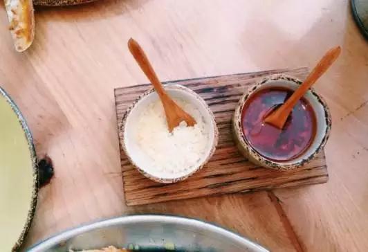 皮肤暗沉每天都做梦,多梦易醒脸色暗黄