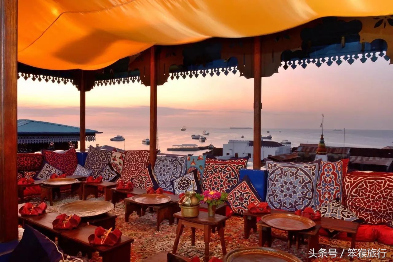 如何征战朋友圈？这个超洗眼睛的地方可落地签一周预算5K+