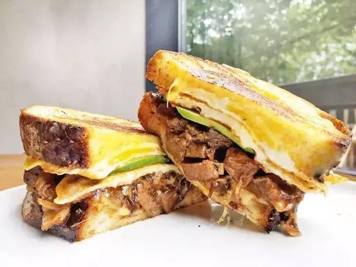 粉红汉堡上海店,粉红汉堡店