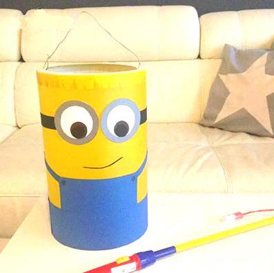 幼儿园第一个手工作品灯笼,幼儿园小朋友制作灯笼美篇