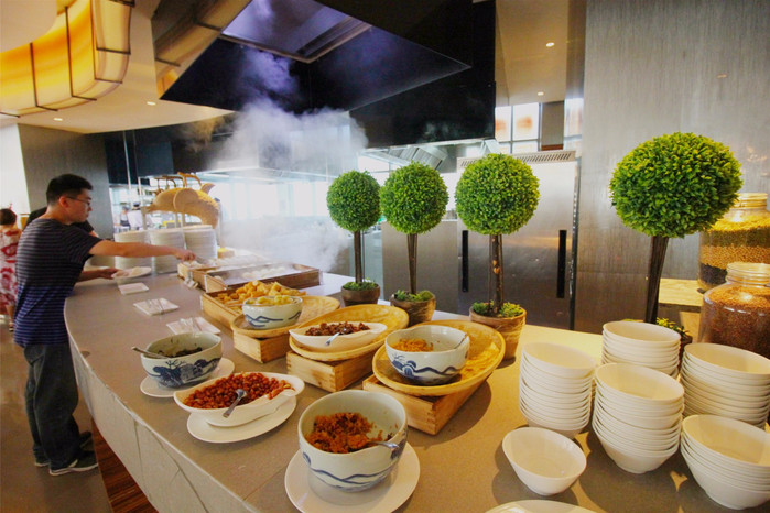 带着寻宝记游遍祖国大好河山,带着挖机去海边度假