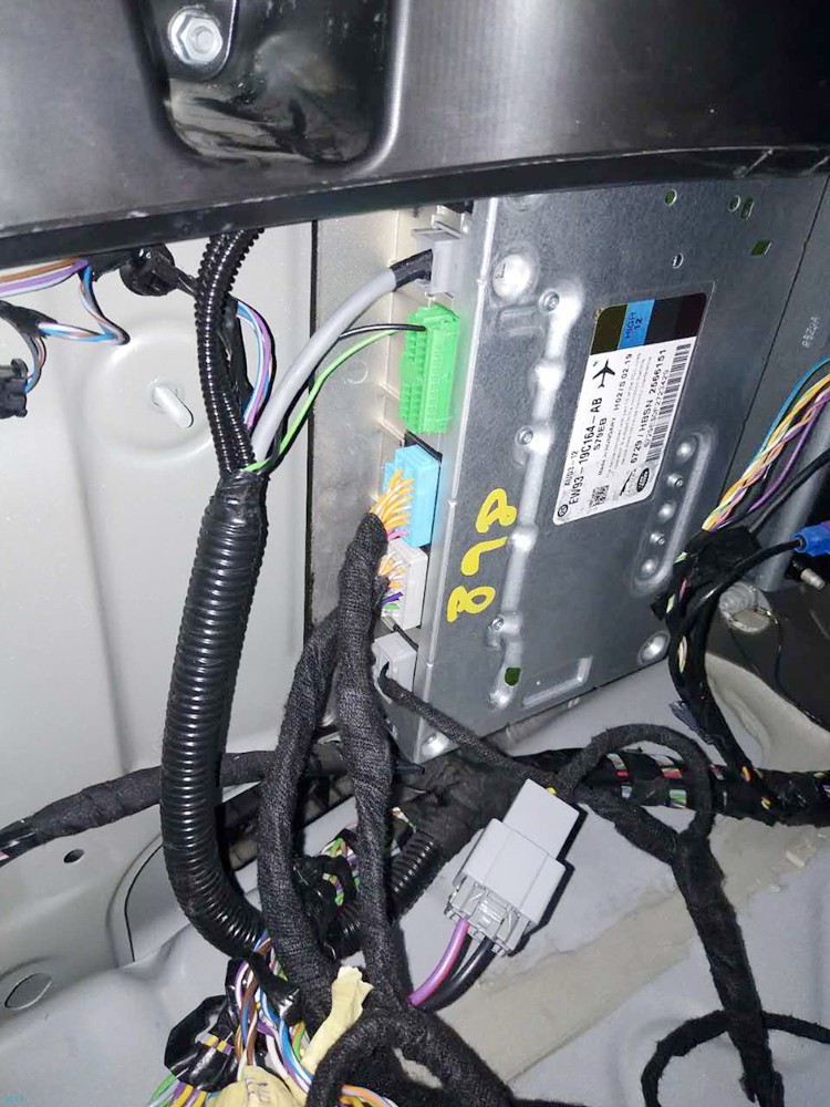 捷豹xjl音响音效,捷豹xfl音响升级柏林之声后的效果